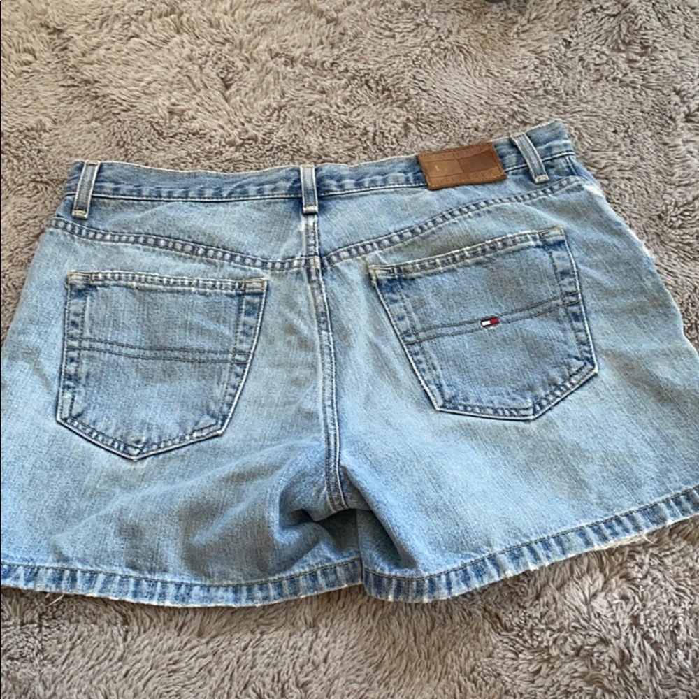 Hilfiger shorts - Picture 2 of 3